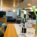 Alpenapart Montafon - Haus Engstler Apartament Tschagguns