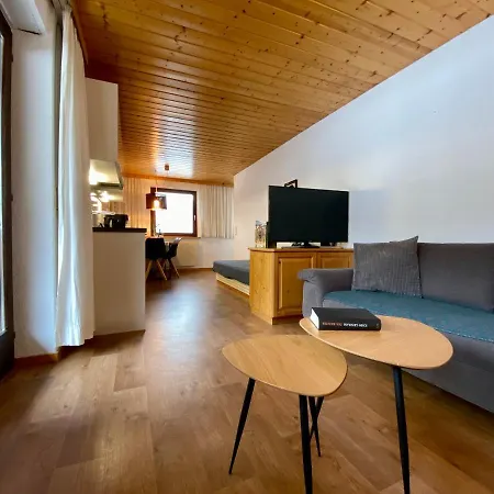 Alpenapart Montafon - Haus Engstler 公寓